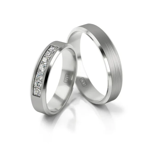 Trouwringenset 80316 - 7 x 0.015ct.